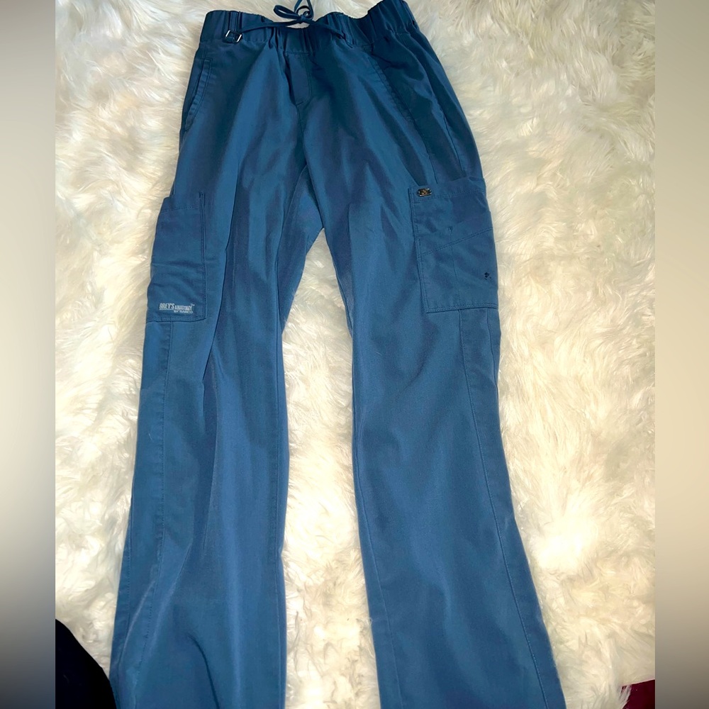 Scrub bottoms
